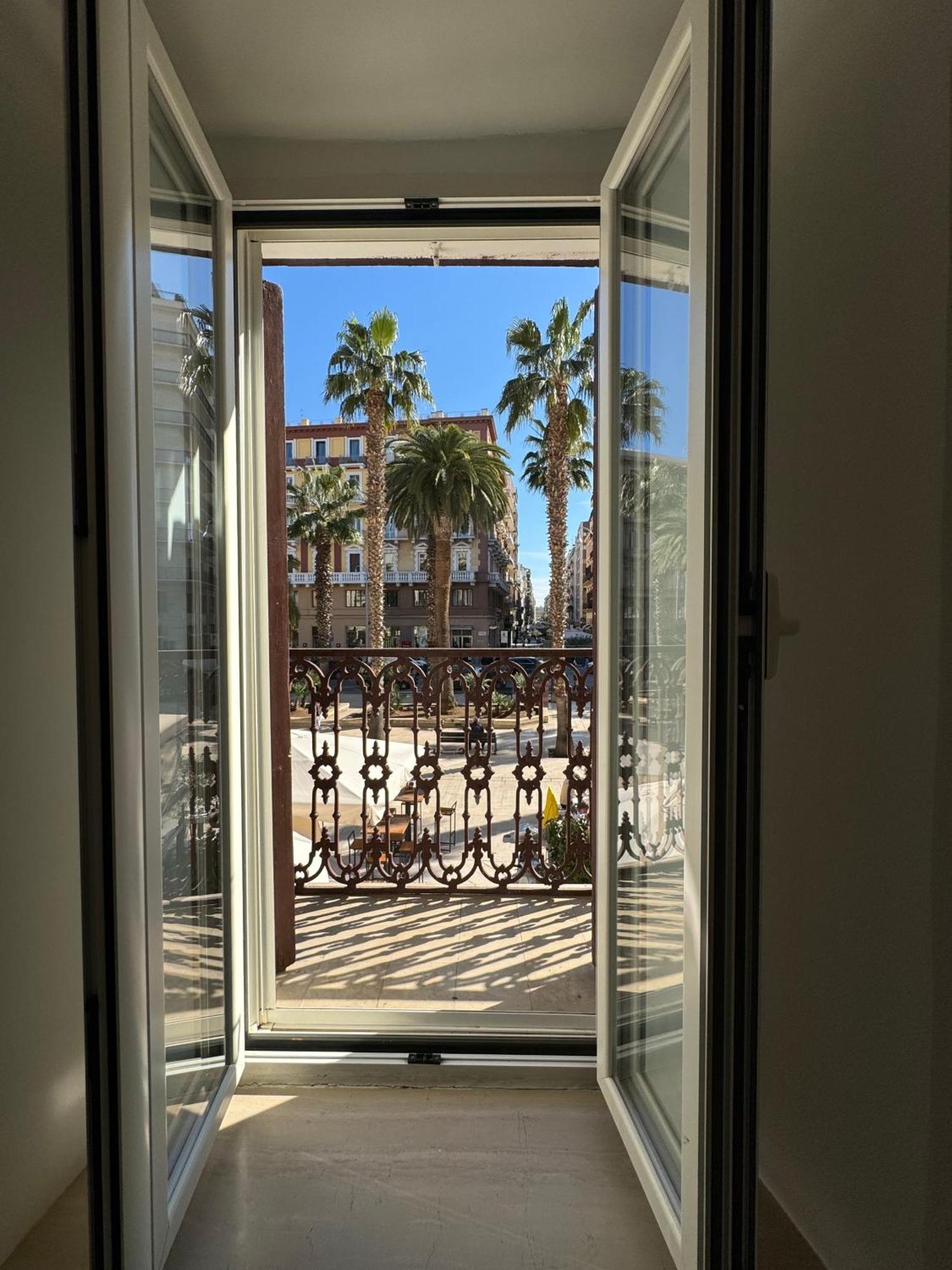 Palm Central House Bari Exterior photo